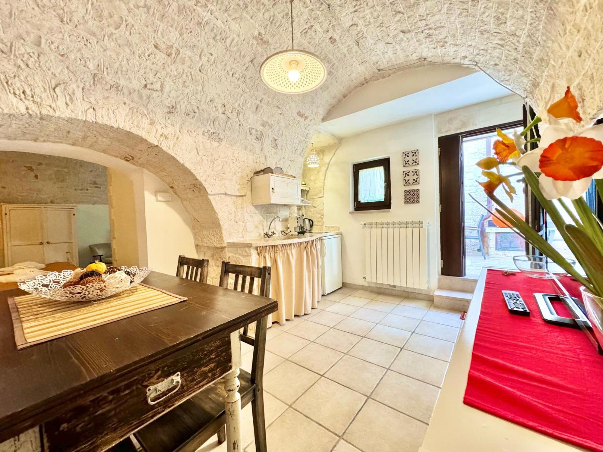 Вилла Trulli Moon Альберобелло Экстерьер фото