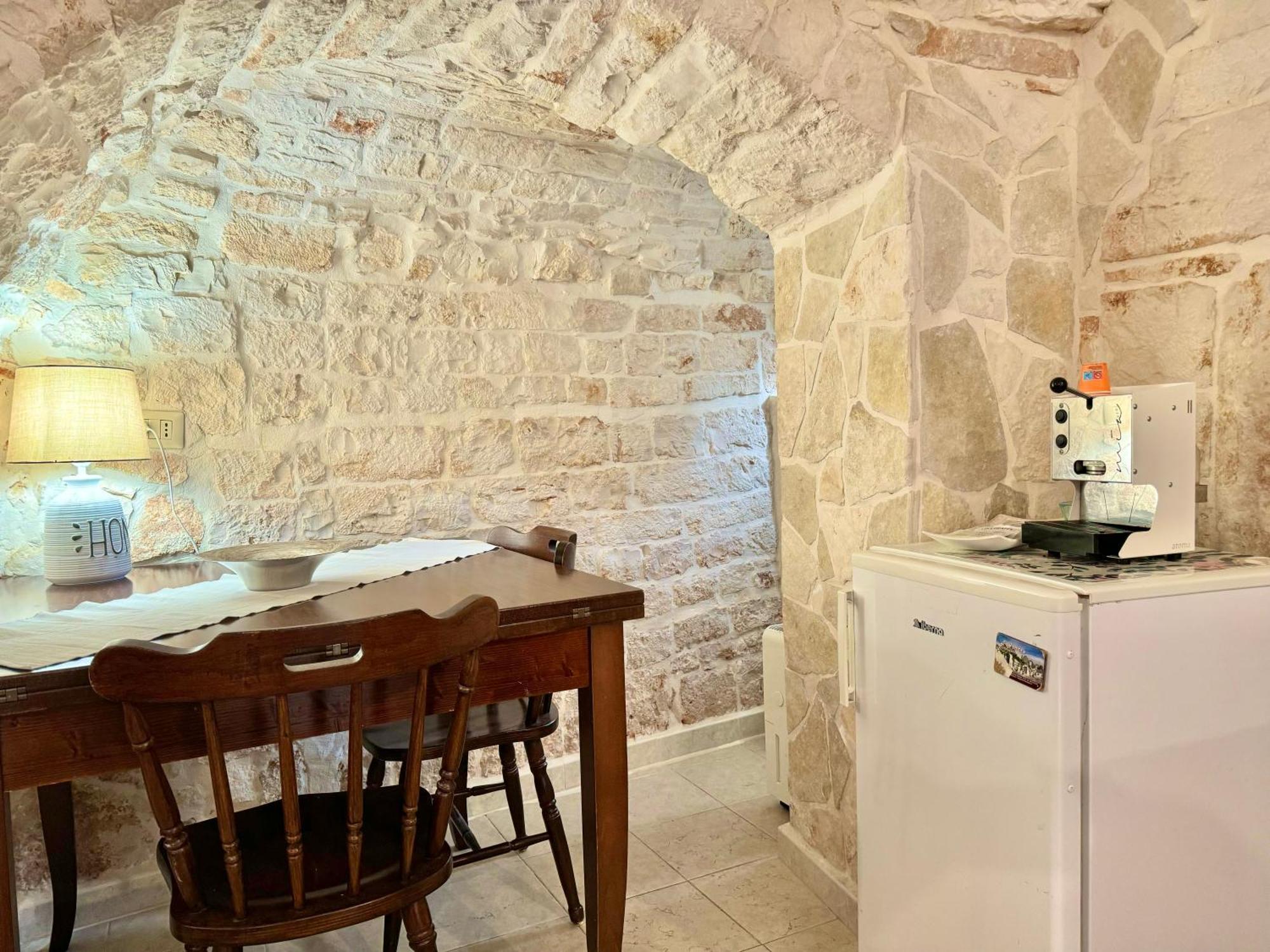 Вилла Trulli Moon Альберобелло Номер фото